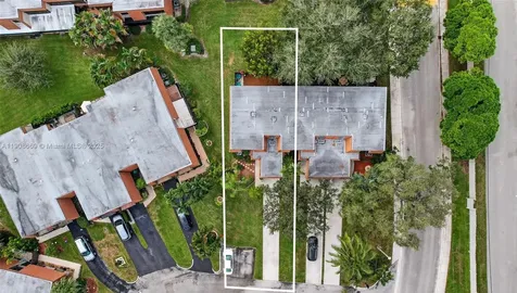 1413 SW 109th Way Davie FL 33324