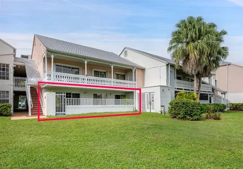 10421 Mahogany Key Circle Miami FL 33196
