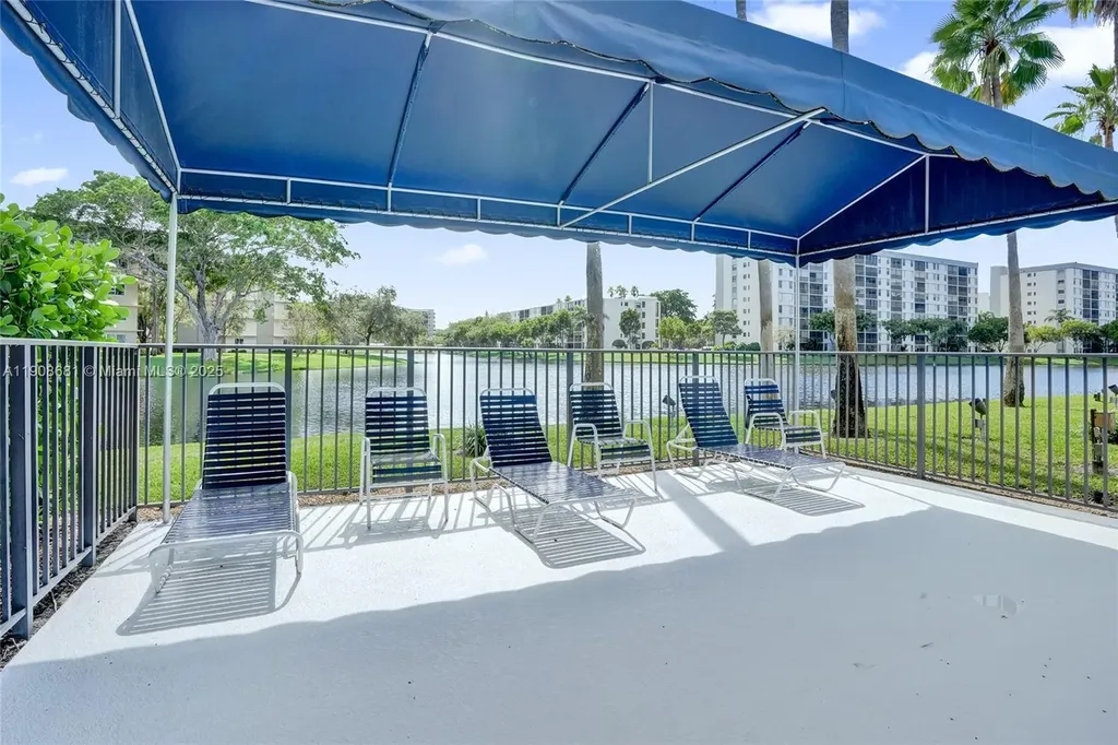 2220 N Cypress Bend Drive Pompano Beach FL 33069