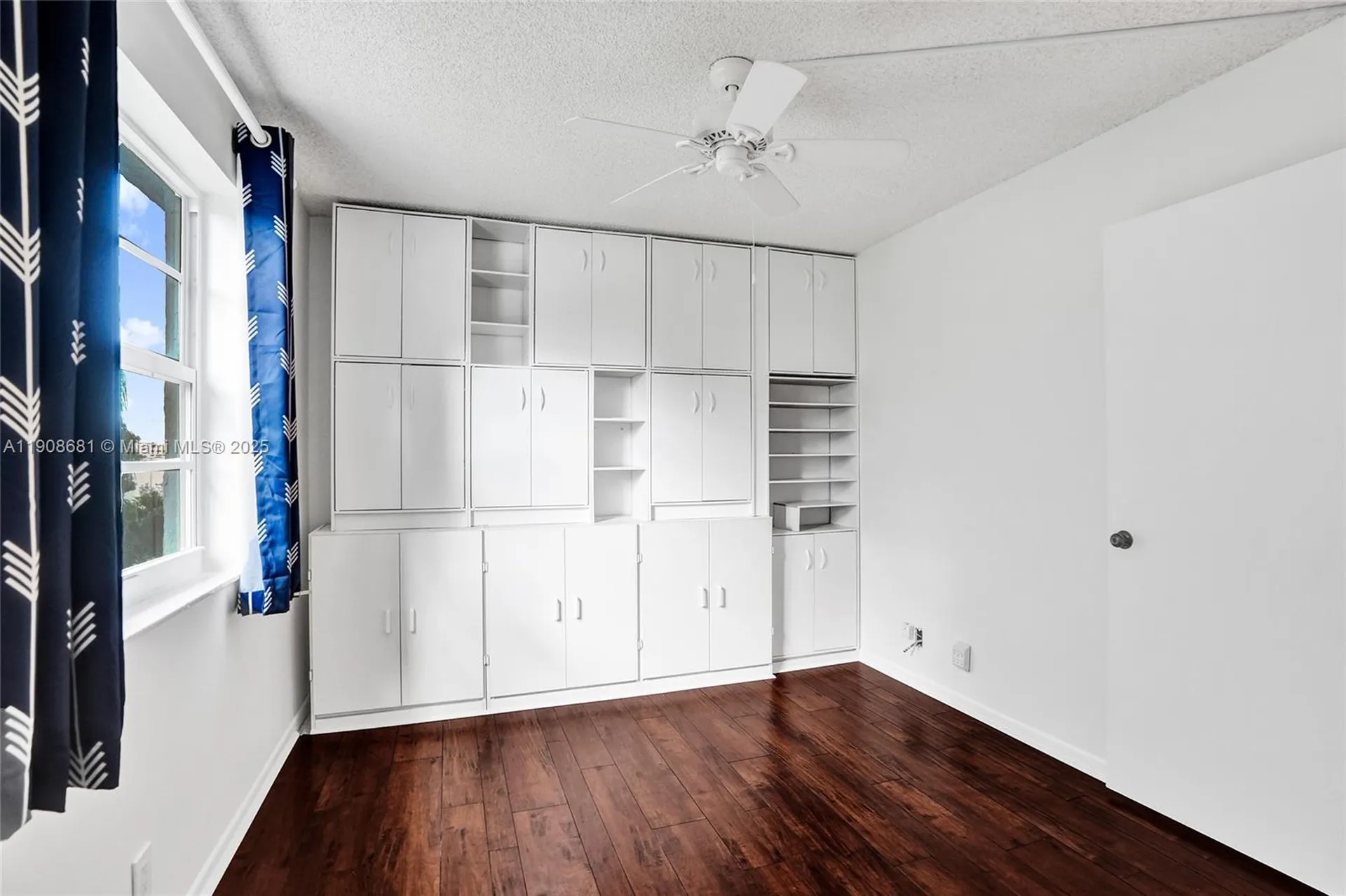 2220 N Cypress Bend Drive Pompano Beach FL 33069