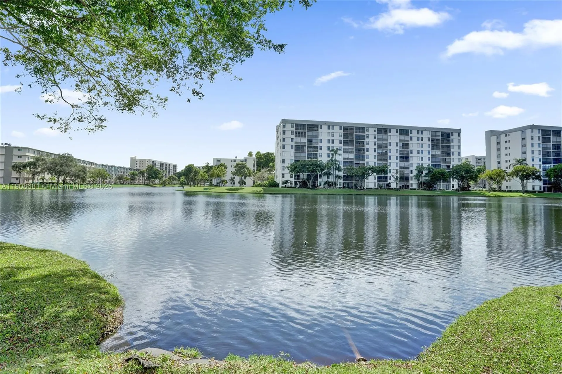 2220 N Cypress Bend Drive Pompano Beach FL 33069