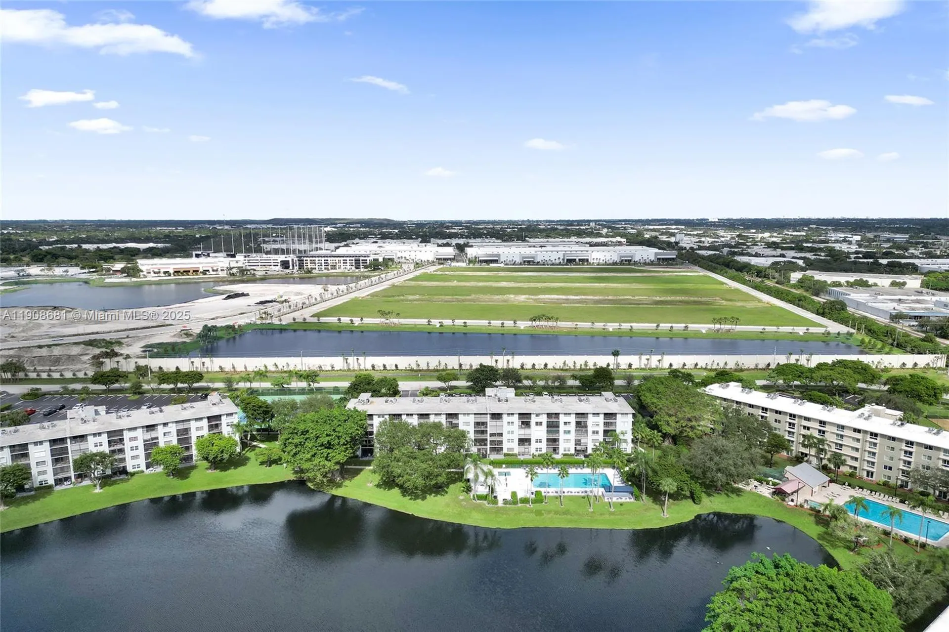 2220 N Cypress Bend Drive Pompano Beach FL 33069