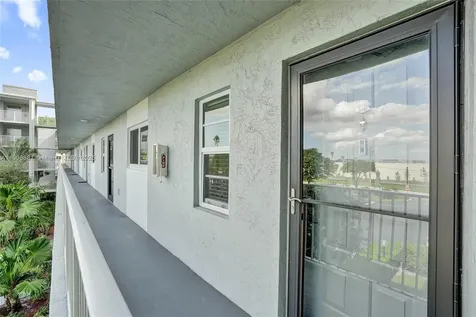 2220 N Cypress Bend Drive Pompano Beach FL 33069