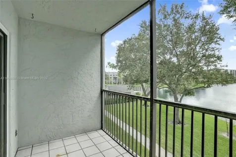 2220 N Cypress Bend Drive Pompano Beach FL 33069