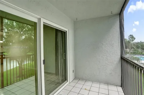 2220 N Cypress Bend Drive Pompano Beach FL 33069