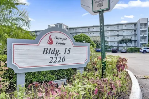 2220 N Cypress Bend Drive Pompano Beach FL 33069
