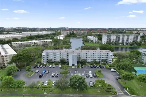 2220 N Cypress Bend Drive Pompano Beach FL 33069