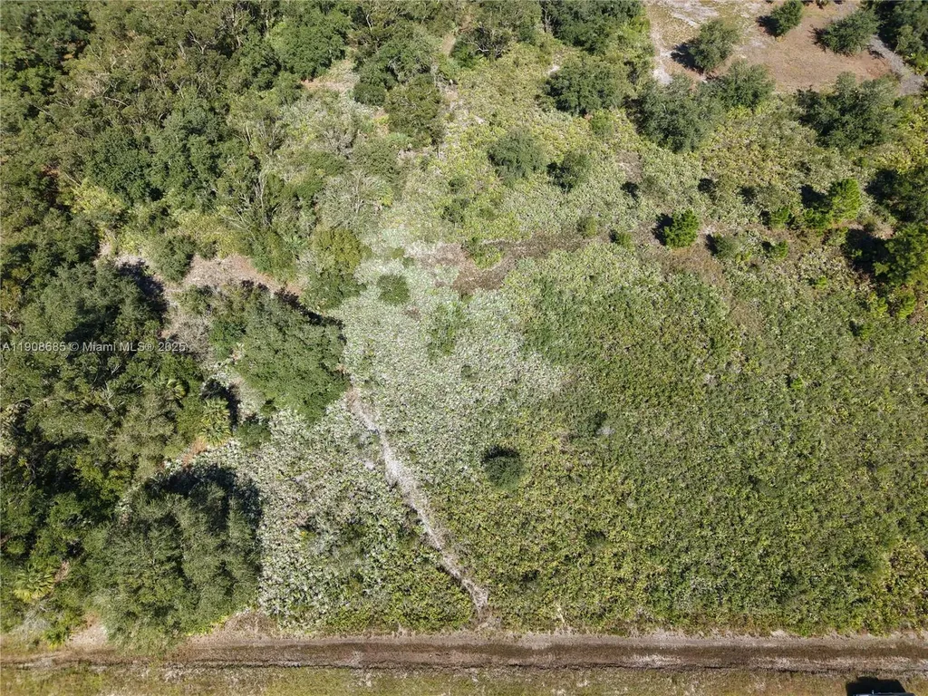 15527 NW 252nd Okeechobee FL 34972