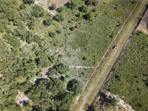 15527 NW 252nd Okeechobee FL 34972