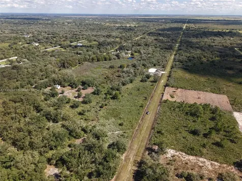 15527 NW 252nd Okeechobee FL 34972