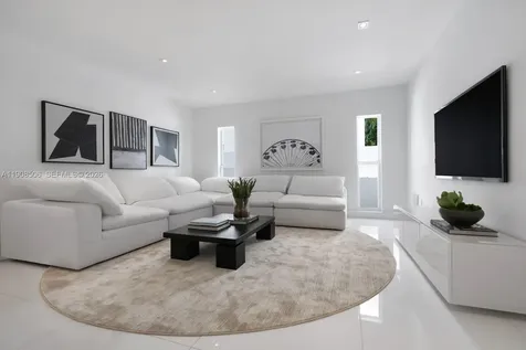 1040 S Shore Drive Miami Beach FL 33141
