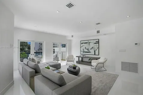 1040 S Shore Drive Miami Beach FL 33141