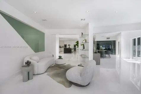 1040 S Shore Drive Miami Beach FL 33141