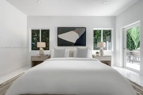 1040 S Shore Drive Miami Beach FL 33141