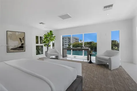 1040 S Shore Drive Miami Beach FL 33141