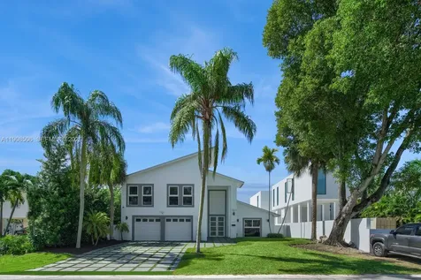 1040 S Shore Drive Miami Beach FL 33141