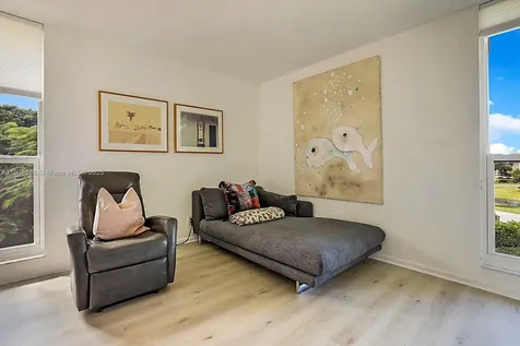 5390 Woodland Lakes Drive Palm Beach Gardens FL 33418