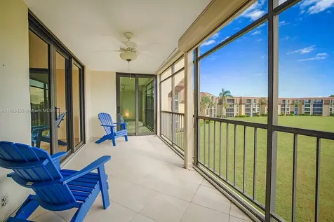 5390 Woodland Lakes Drive Palm Beach Gardens FL 33418