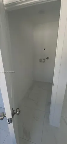 7742 NW 15 Avenue Miami FL 33147