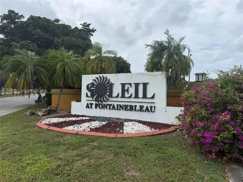 9735 Fontainebleau Boulevard Miami FL 33172