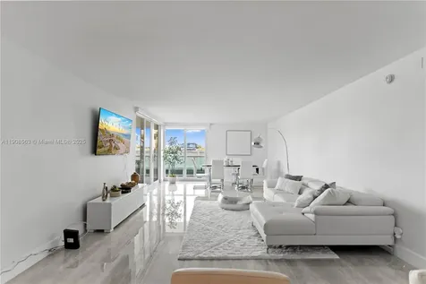 100 Bayview Drive Sunny Isles Beach FL 33160