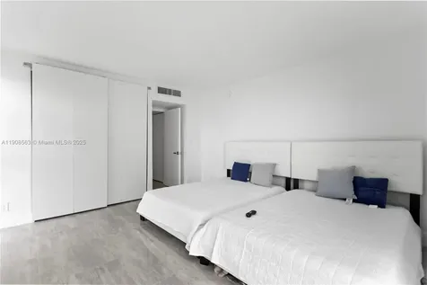 100 Bayview Drive Sunny Isles Beach FL 33160