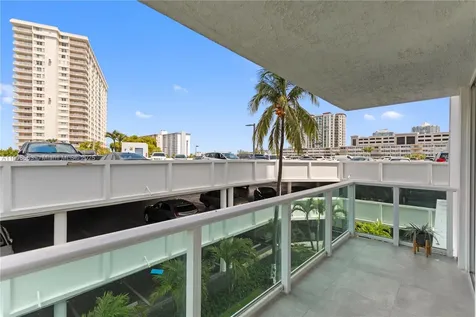 100 Bayview Drive Sunny Isles Beach FL 33160