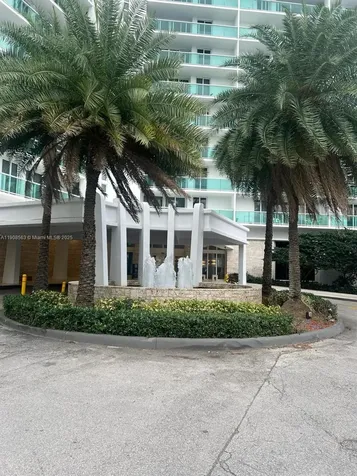 100 Bayview Drive Sunny Isles Beach FL 33160
