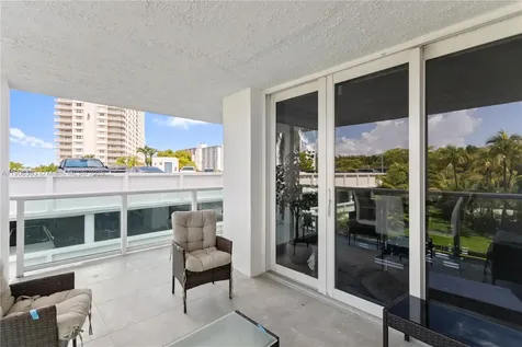 100 Bayview Drive Sunny Isles Beach FL 33160
