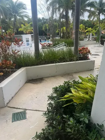100 Bayview Drive Sunny Isles Beach FL 33160