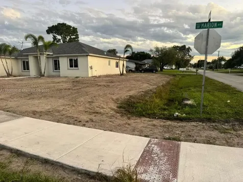 482 NW Marion Avenue Port St. Lucie FL 34983
