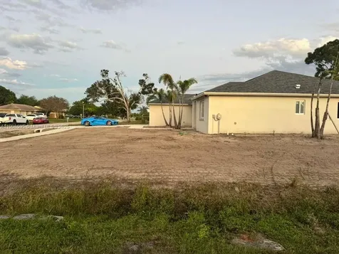 482 NW Marion Avenue Port St. Lucie FL 34983