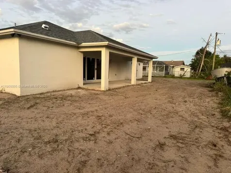 482 NW Marion Avenue Port St. Lucie FL 34983