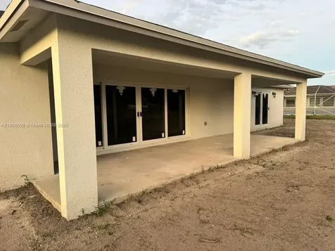 482 NW Marion Avenue Port St. Lucie FL 34983