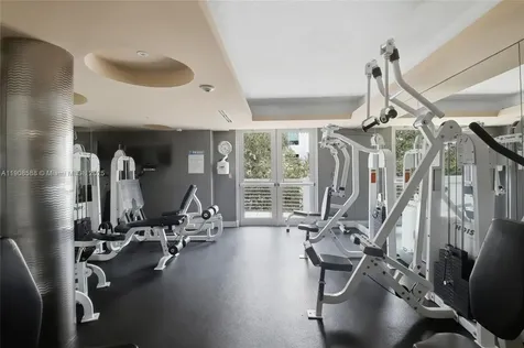 110 Washington Avenue Miami Beach FL 33139