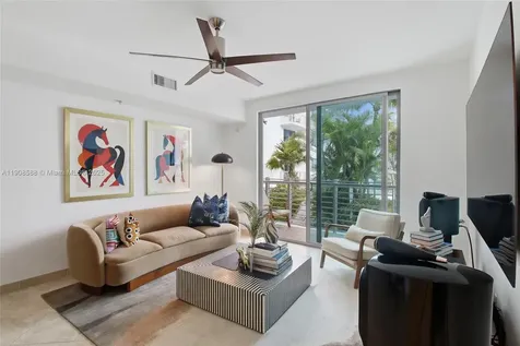 110 Washington Avenue Miami Beach FL 33139