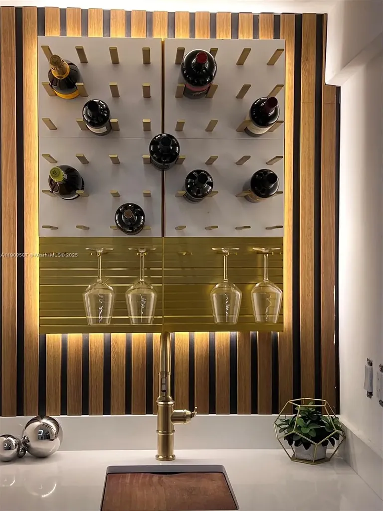 2436 Okeechobee Lane Fort Lauderdale FL 33317