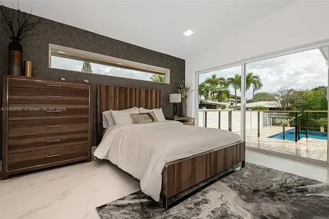 2436 Okeechobee Lane Fort Lauderdale FL 33317