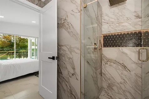 2436 Okeechobee Lane Fort Lauderdale FL 33317