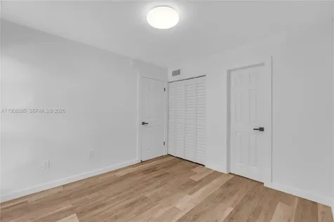 4709 NW 7th Street Miami FL 33126