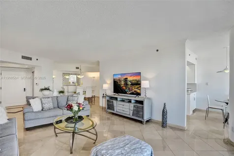 2000 Island Boulevard Aventura FL 33160