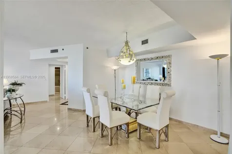 2000 Island Boulevard Aventura FL 33160