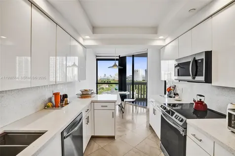 2000 Island Boulevard Aventura FL 33160