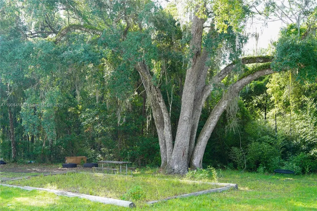 3140 Crum Road Other City - In The State Of Florida FL 34604