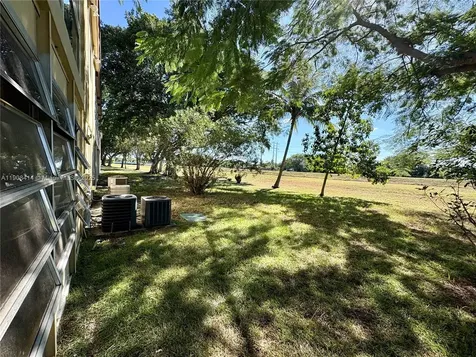 7310 NW 1st Street Margate FL 33063