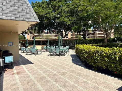 7310 NW 1st Street Margate FL 33063