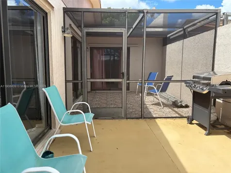 2050 SW 24th Circle Boynton Beach FL 33426