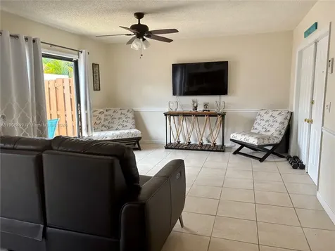 2050 SW 24th Circle Boynton Beach FL 33426