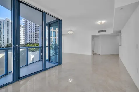 333 Las Olas Way Fort Lauderdale FL 33301