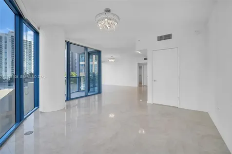 333 Las Olas Way Fort Lauderdale FL 33301